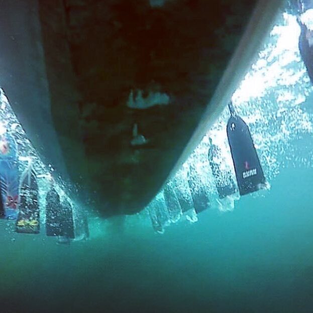 Tom Arnolds underwater shot